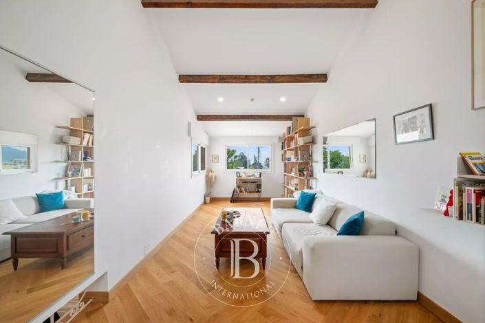 Image No.19-House for sale