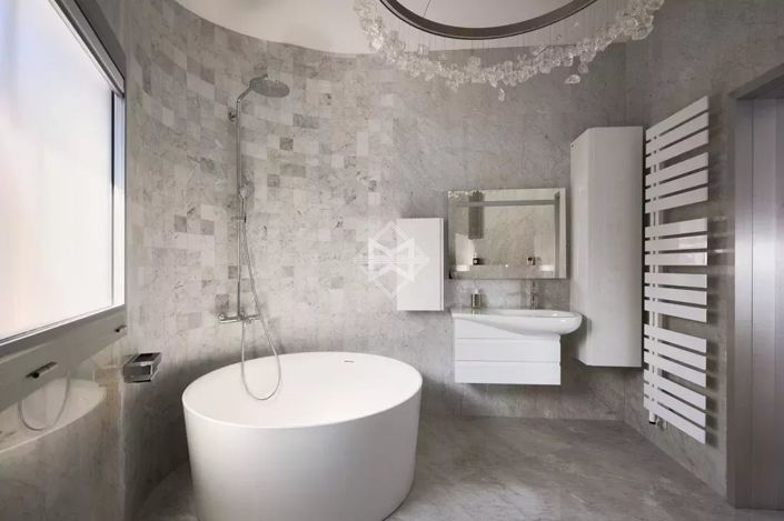 Image No.14-3 Bed House for sale