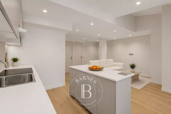 Image No.8-Appartement de 2 chambres à vendre à Saint-Tropez