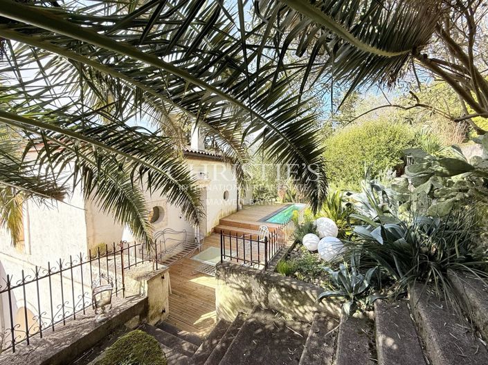 Image No.3-4 Bed House for sale