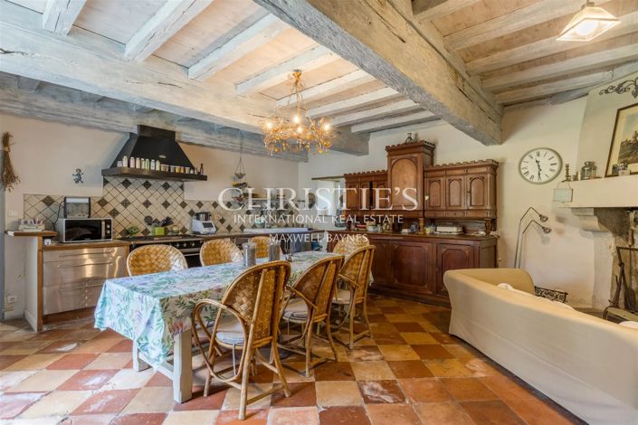 Image No.8-Propriété de 11 chambres à vendre à Bordeaux