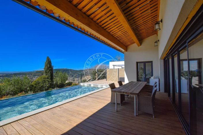 Image No.19-5 Bed House for sale