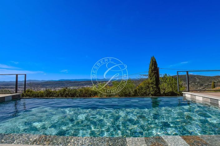 Image No.3-5 Bed House for sale