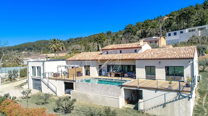 Image No.5-5 Bed House for sale