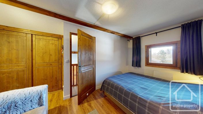 Image No.11-2 Bed Apartment for sale