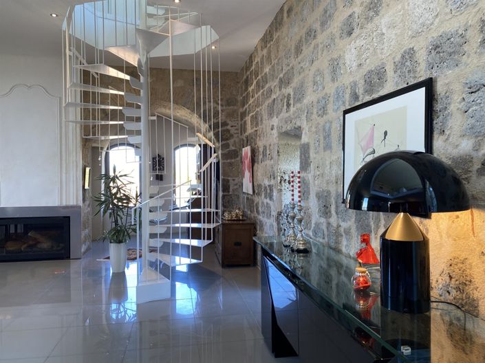 Image No.13-4 Bed Property for sale