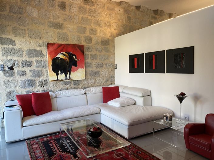 Image No.8-4 Bed Property for sale