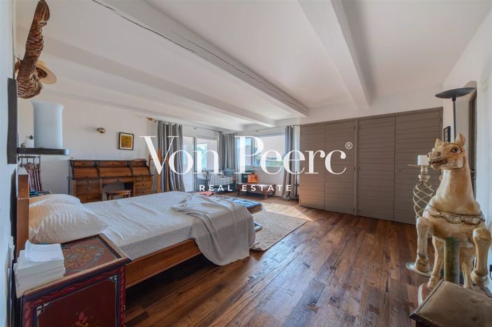 Image No.6-3 Bed House for sale