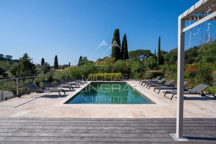 Image No.4-5 Bed House for sale