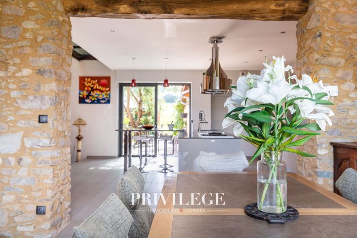 Image No.14-5 Bed House for sale