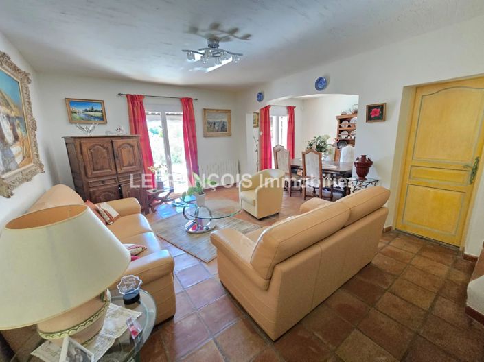 Image No.4-3 Bed House for sale