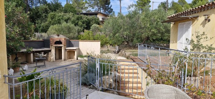 Image No.5-5 Bed House for sale