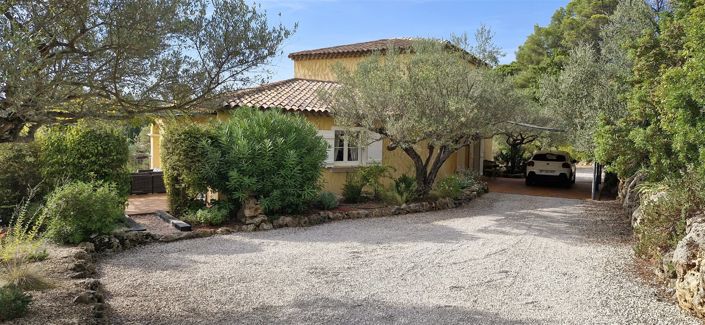 Image No.7-5 Bed House for sale