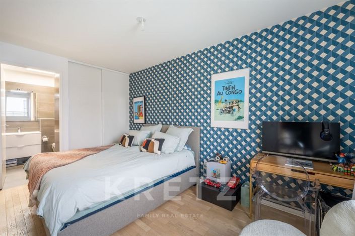 Image No.11-2 Bed Apartment for sale