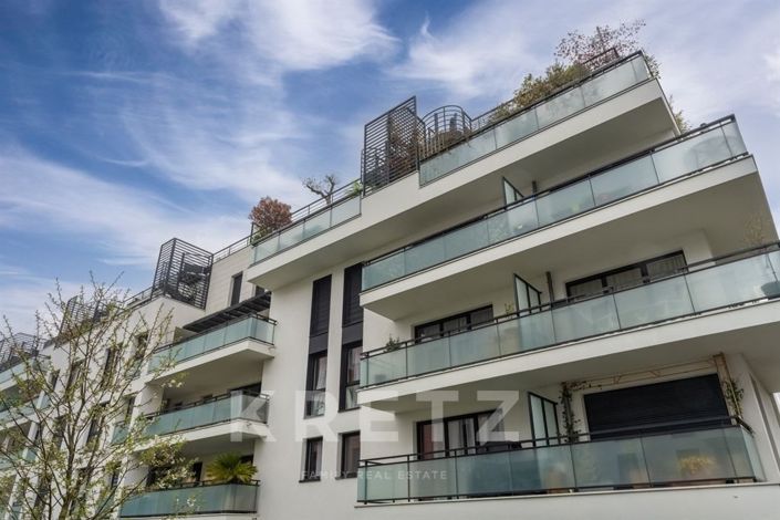 Image No.18-2 Bed Apartment for sale