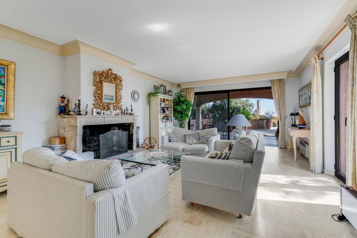 Image No.12-3 Bed House for sale