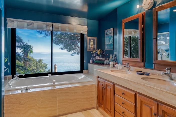 Image No.21-3 Bed House for sale