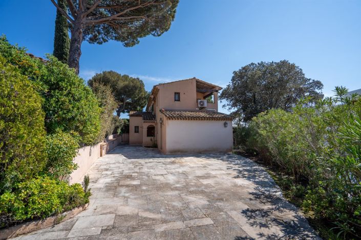 Image No.30-3 Bed House for sale