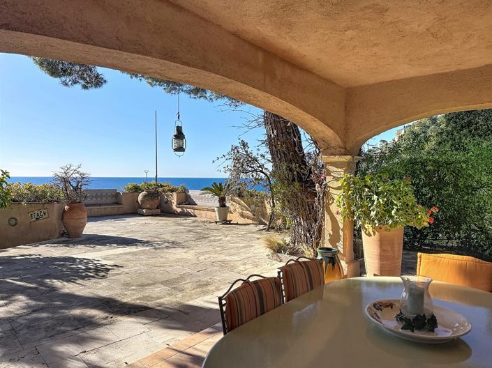 Image No.9-3 Bed House for sale