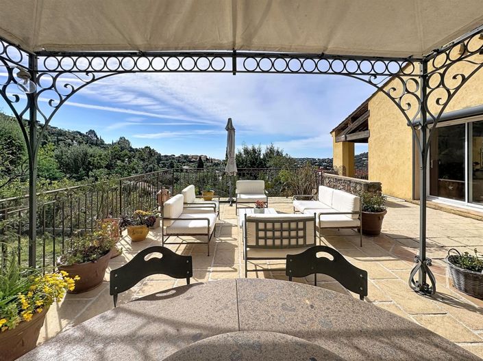 Image No.4-4 Bed House for sale