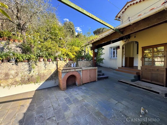 Image No.4-3 Bed House for sale