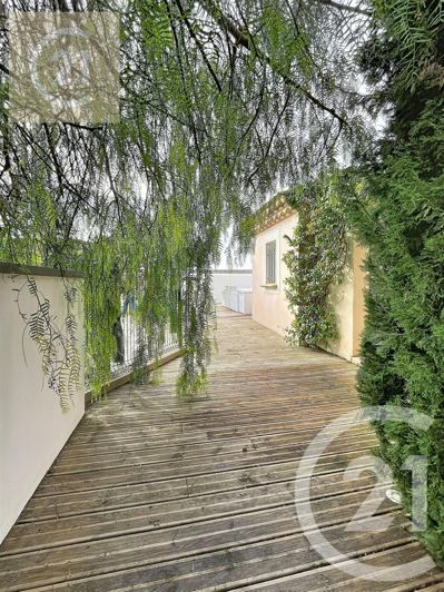 Image No.18-5 Bed House for sale