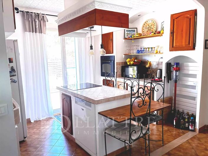 Image No.4-4 Bed House for sale