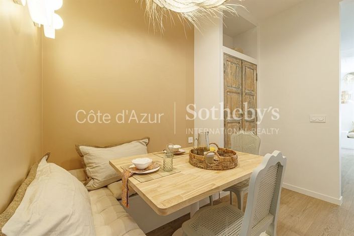 Image No.8-Appartement de 2 chambres à vendre à Nice