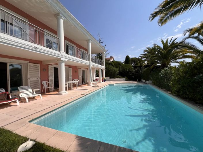 Image No.2-Maison de 4 chambres à vendre à Mougins