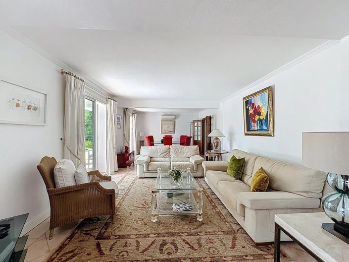 Image No.5-4 Bed House for sale