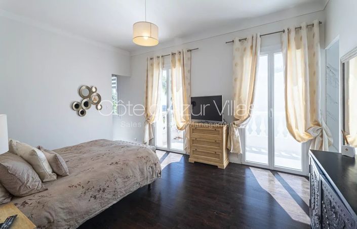 Image No.13-5 Bed House for sale