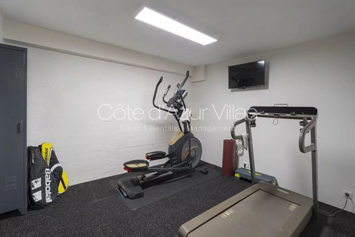 Image No.25-5 Bed House for sale