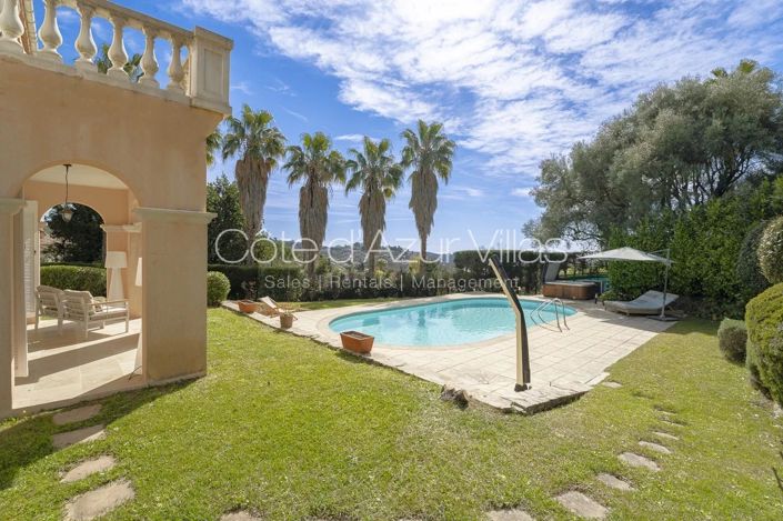 Image No.3-5 Bed House for sale