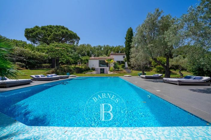 Image No.2-Maison de 4 chambres à vendre à Gassin