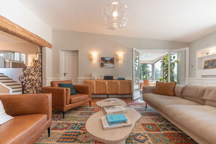 Image No.17-5 Bed House for sale