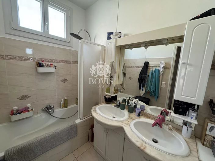 Image No.6-3 Bed Apartment for sale