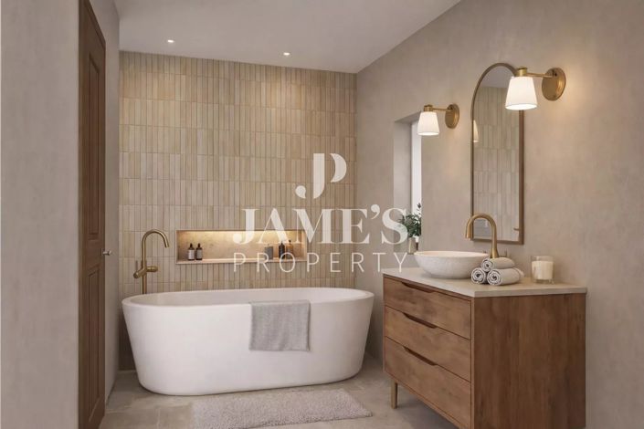 Image No.10-4 Bed House for sale