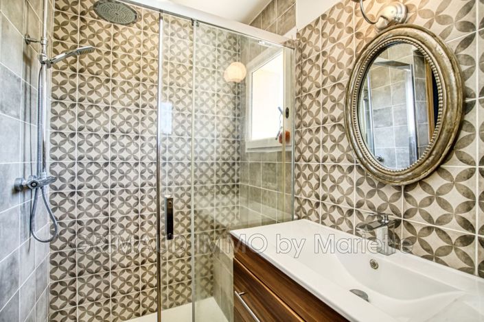 Image No.13-3 Bed House for sale