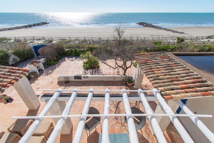 Image No.17-7 Bed House for sale