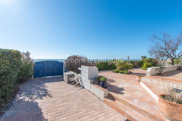 Image No.20-7 Bed House for sale