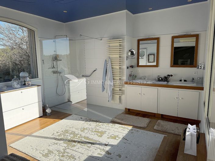 Image No.17-Maison de 4 chambres à vendre à Le Beaucet