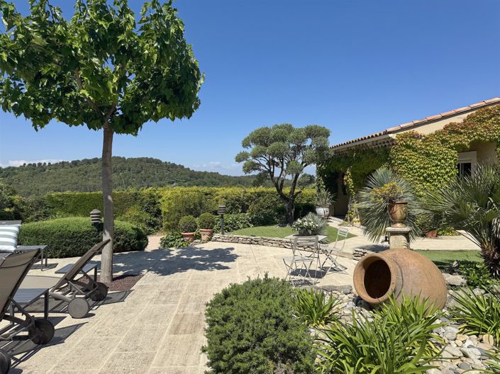 Image No.5-Maison de 4 chambres à vendre à Le Beaucet