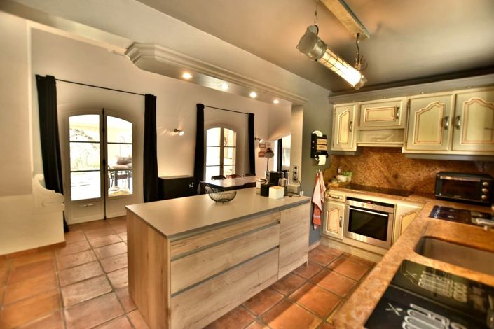 Image No.9-Maison de 3 chambres à vendre à Châteauneuf-Grasse