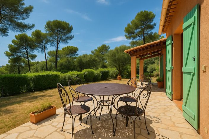Image No.3-5 Bed House for sale