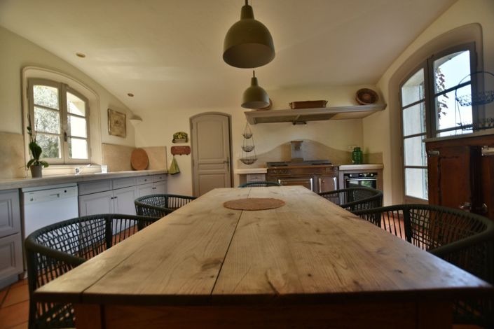Image No.8-4 Bed House for sale