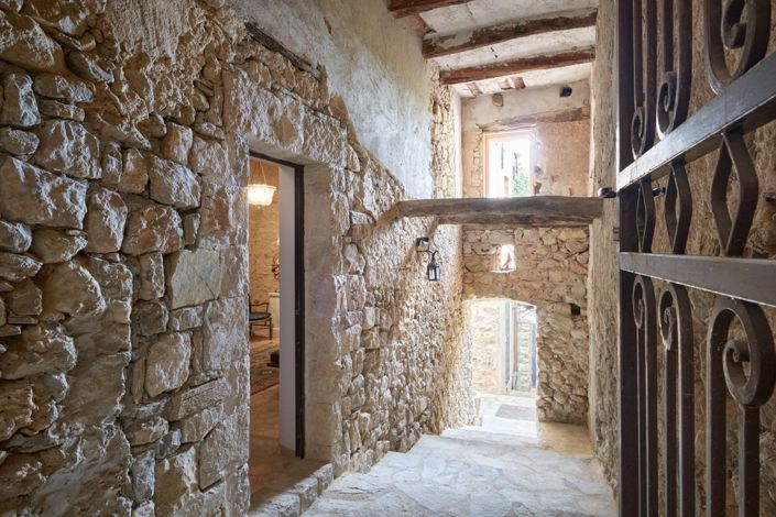 Image No.5-7 Bed House for sale