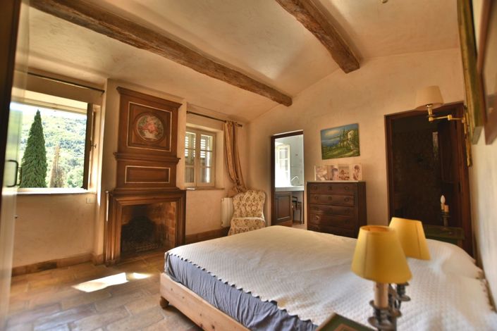 Image No.9-4 Bed House for sale