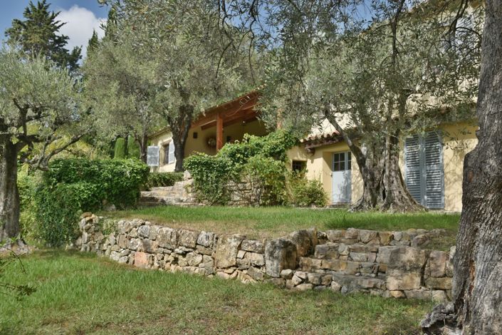 Image No.14-6 Bed House for sale