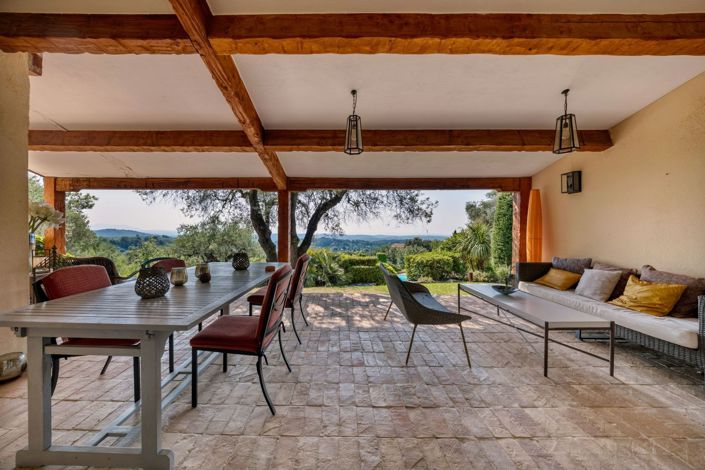 Image No.5-6 Bed House for sale