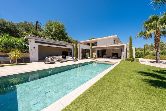 Image No.4-5 Bed House for sale